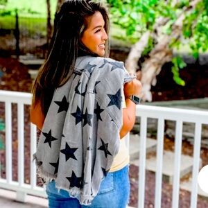 POL star print jacket size (M)